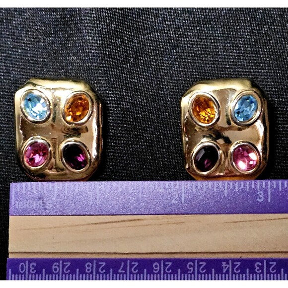 Vintage Gripoix Clip On Earrings Gold Tone Cabochon Glass Inlay Stones EUC! - Picture 6 of 11